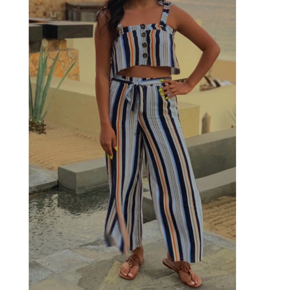 striped set